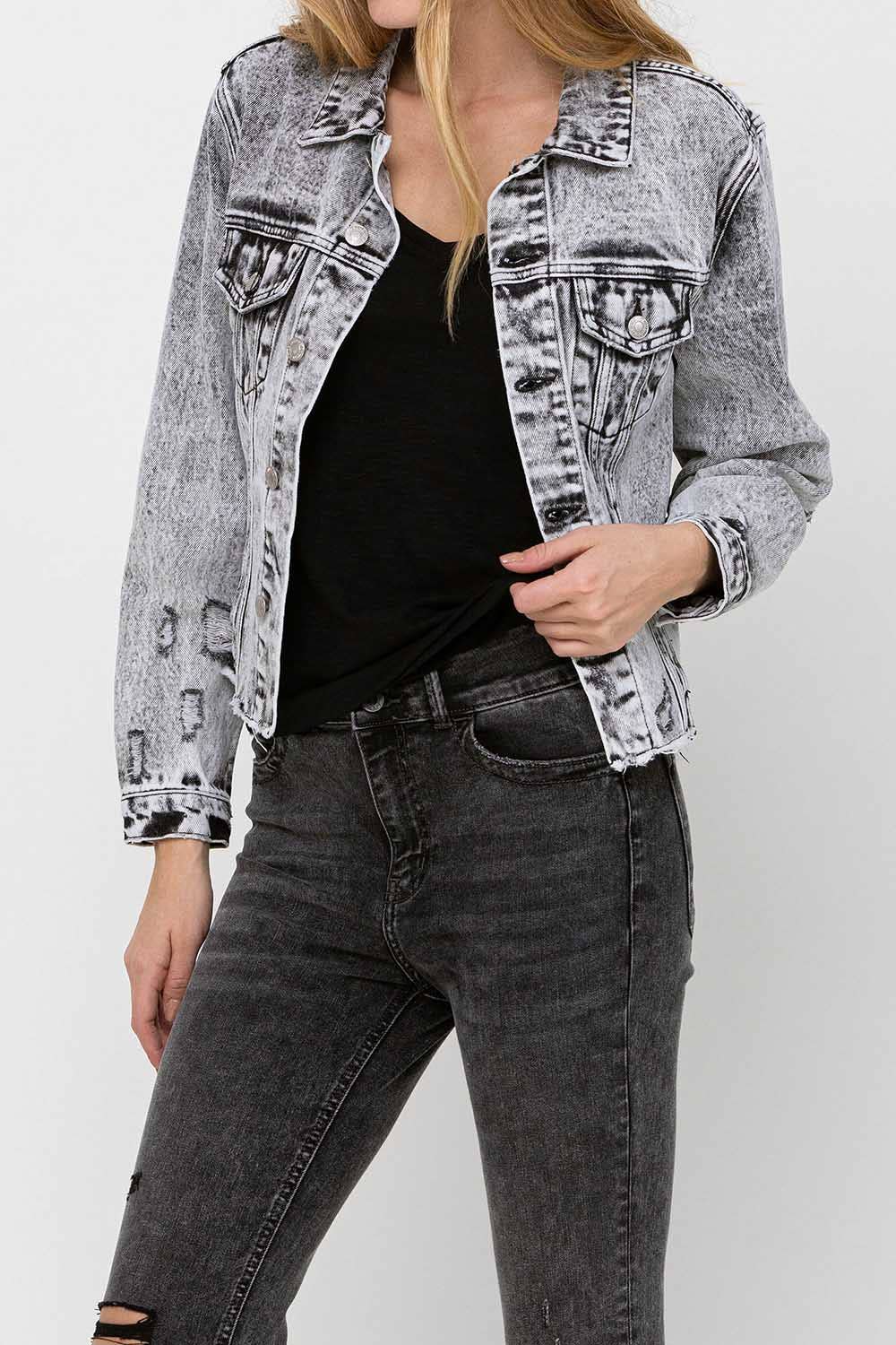 DISTRESSED CLASSIC CROP DENIM JACKET