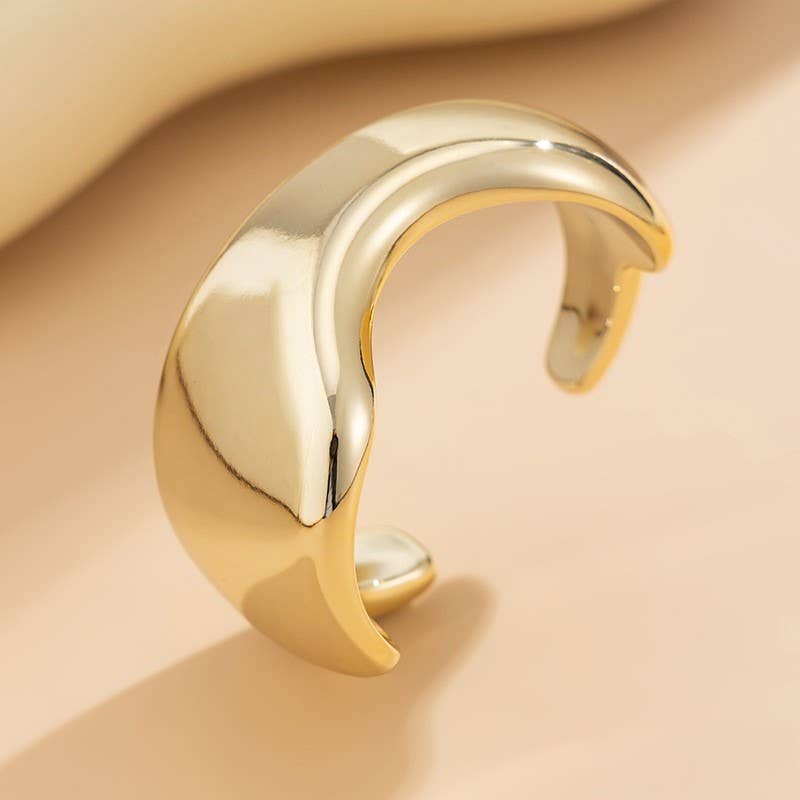 LUXURY IRREGULAR SHAPE CUFF BANGLE
