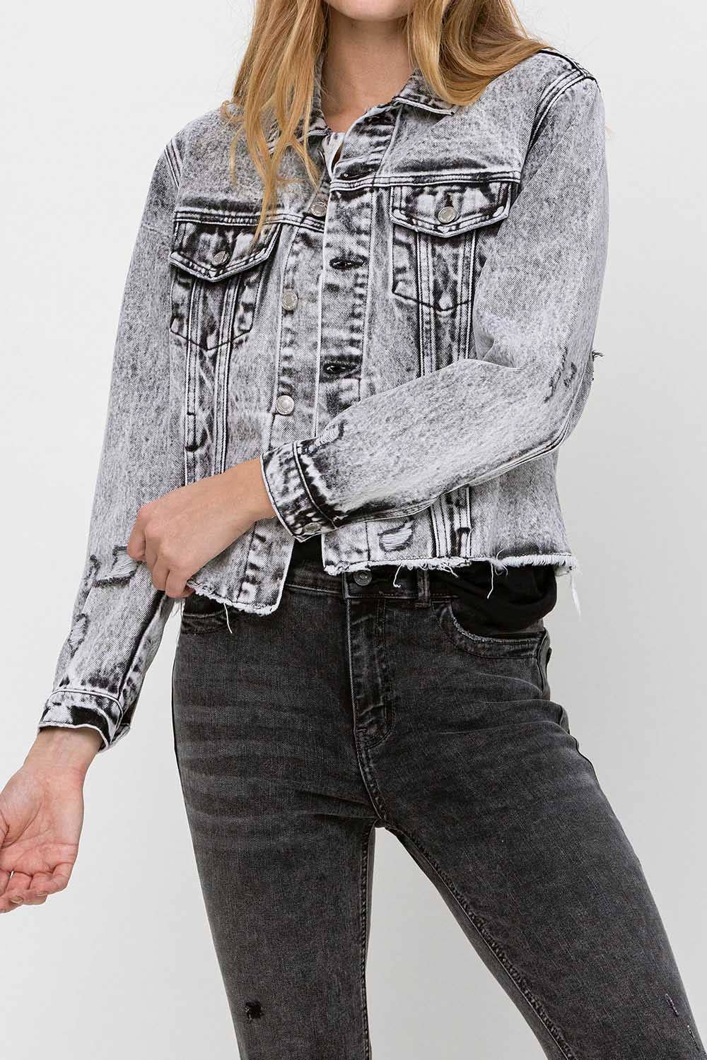 DISTRESSED CLASSIC CROP DENIM JACKET