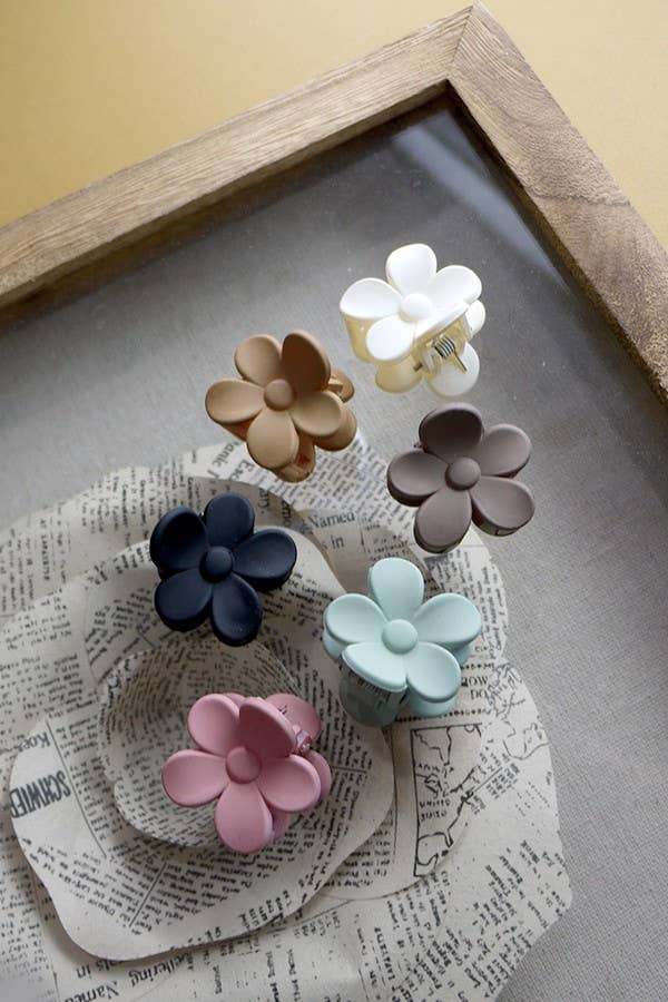 MINI FLOWER HAIR CLAW