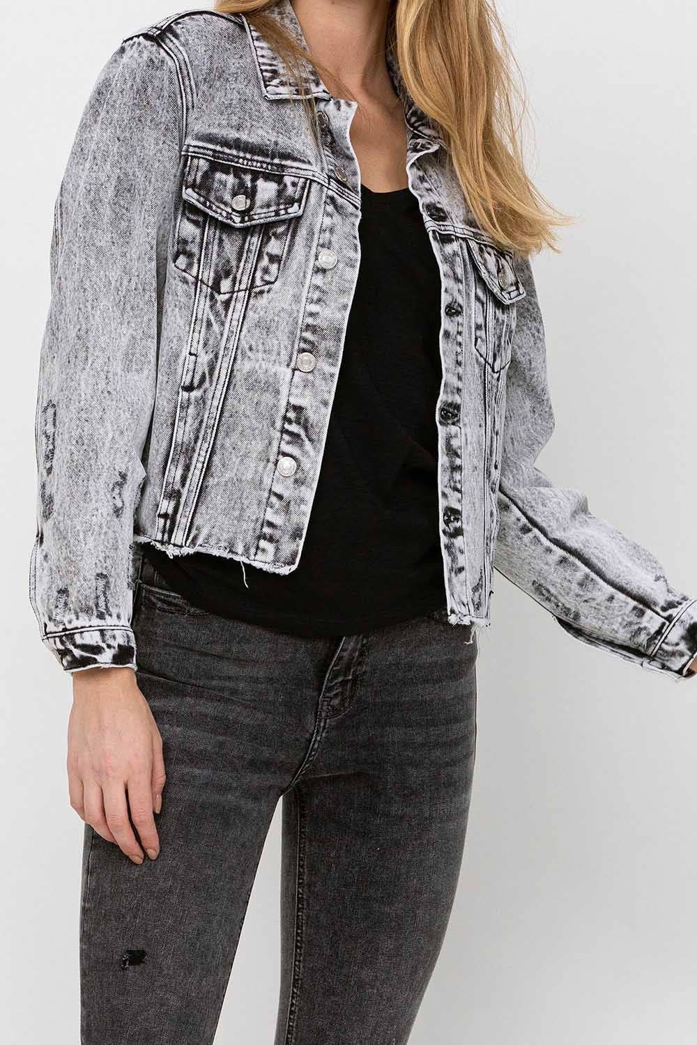 DISTRESSED CLASSIC CROP DENIM JACKET