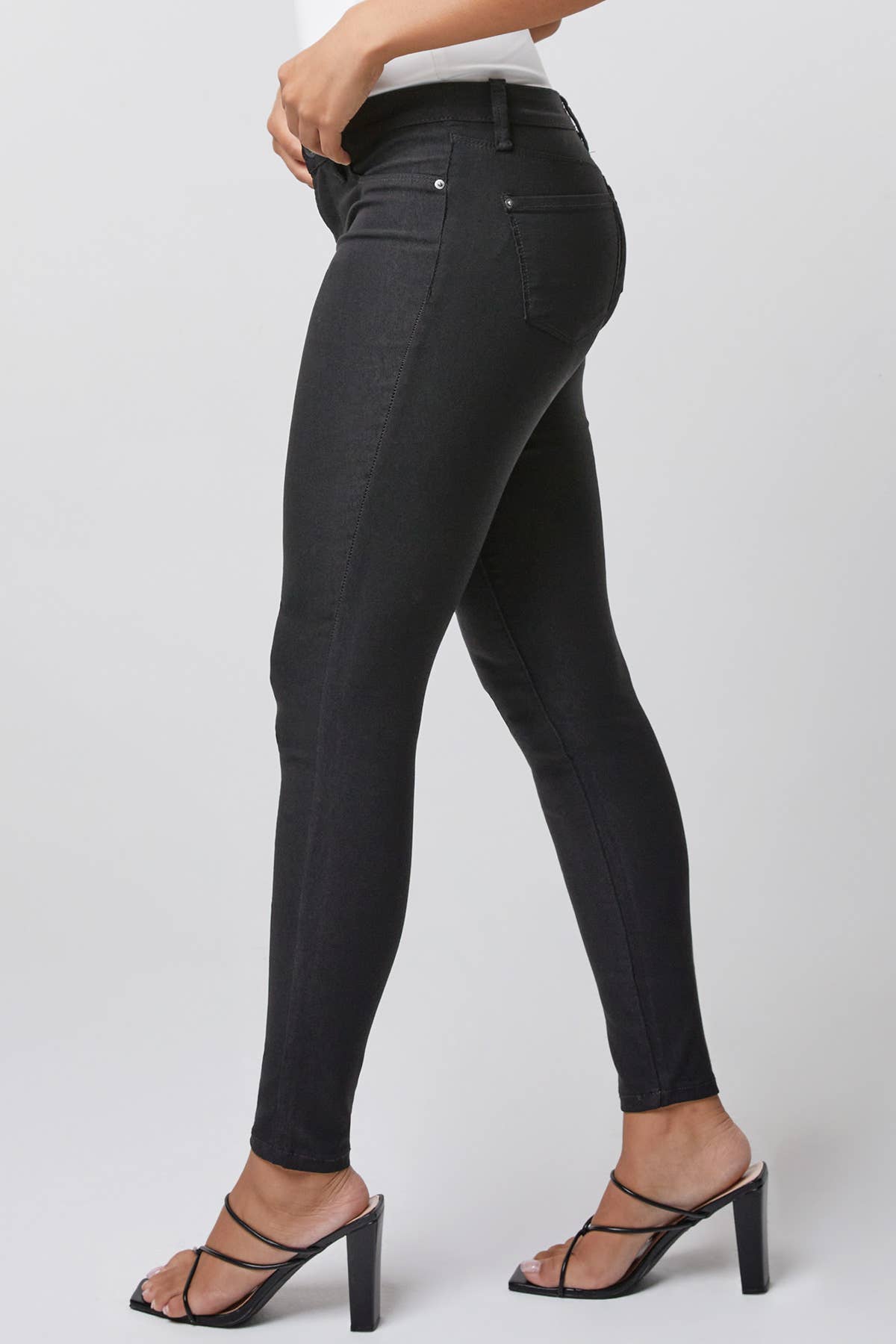 Hyperstretch Mid-Rise Skinny Jean