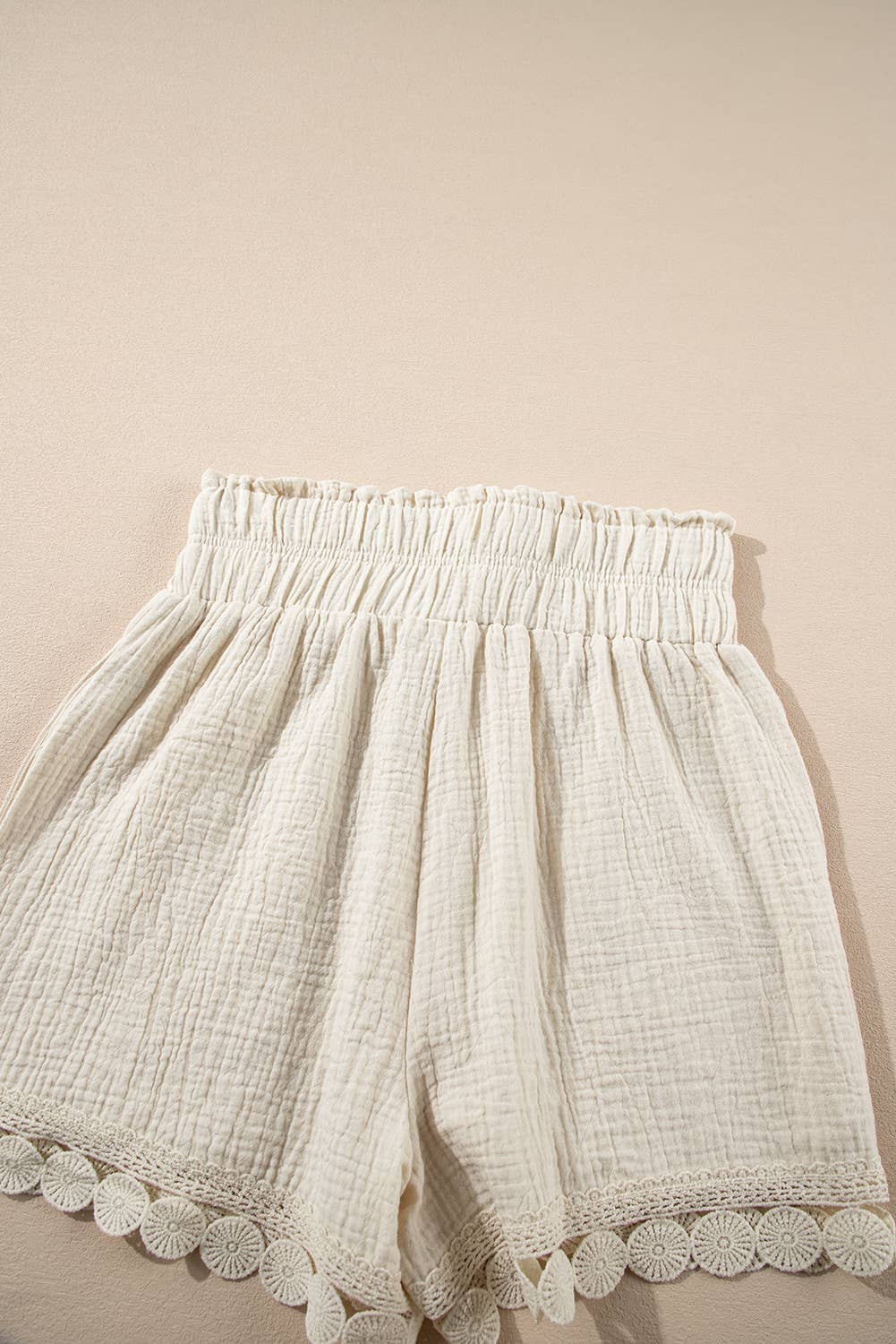 Textured Frilled Knotted High Waist Lace Hem Shorts