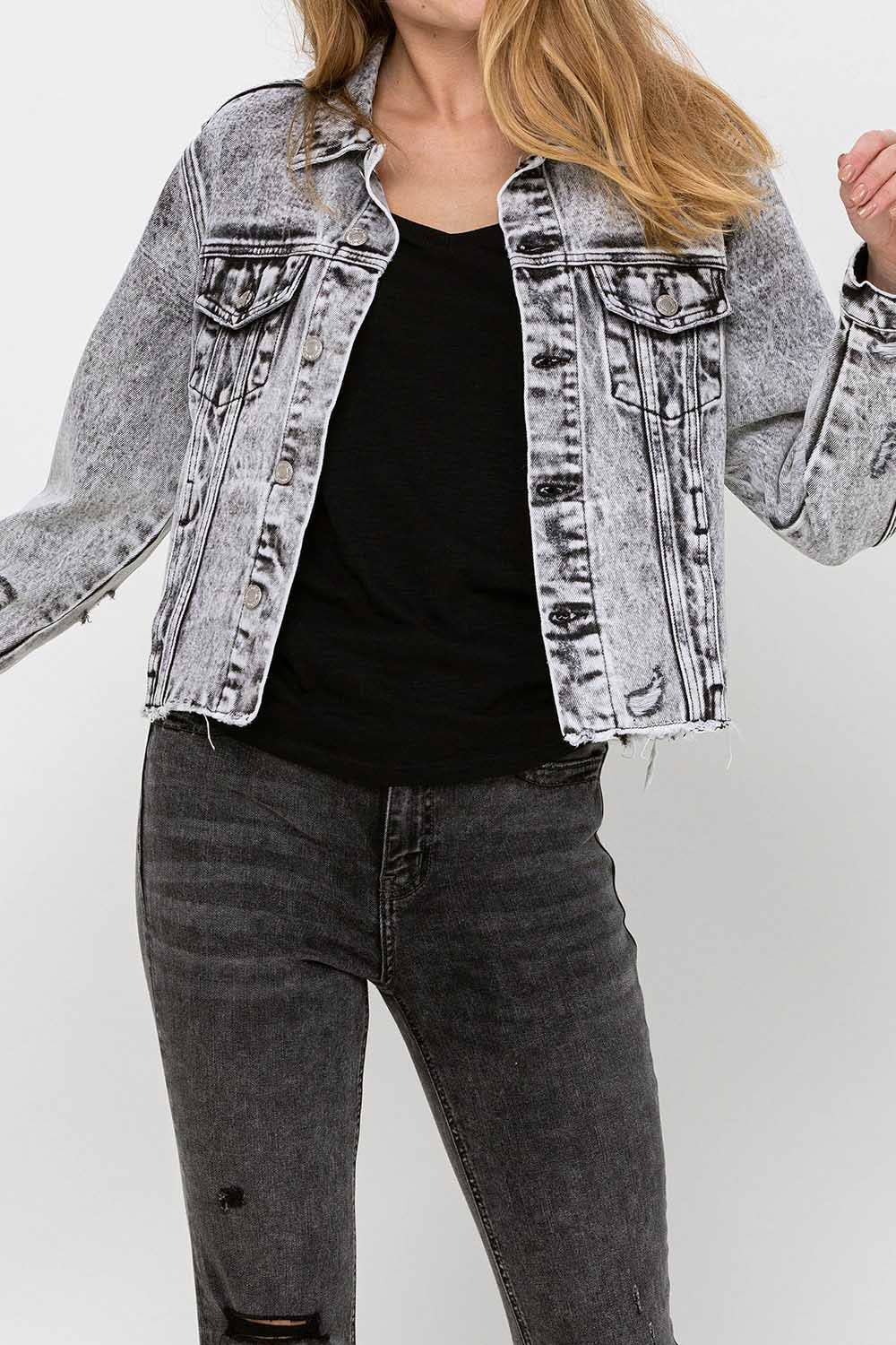 DISTRESSED CLASSIC CROP DENIM JACKET