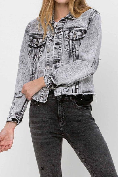 DISTRESSED CLASSIC CROP DENIM JACKET