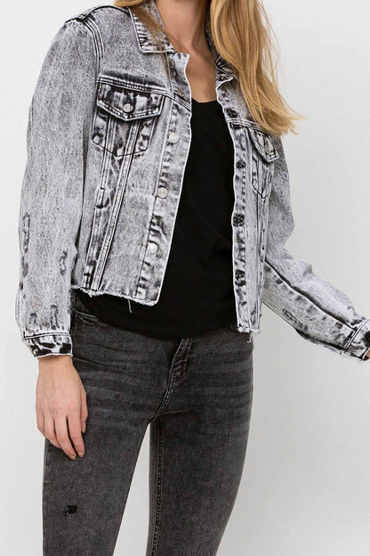 DISTRESSED CLASSIC CROP DENIM JACKET