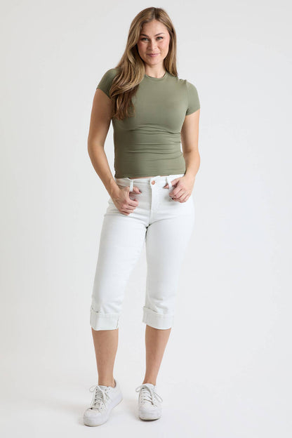 Mid Rise Premium Stretch Essential Cuff Capri